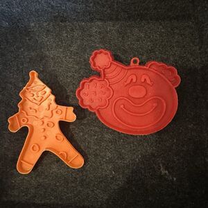 Hallmark Vtg Cookie Cutter - Circus Clown Birthday Family Fun Carnival